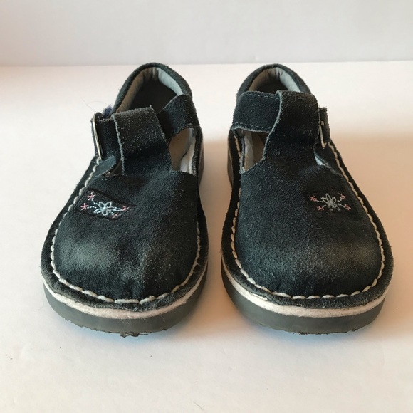 3/20$ Riverland navy suede embroidered shoes size 9 - Picture 5 of 8